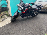 Red TVS Apache RTR 200 4V