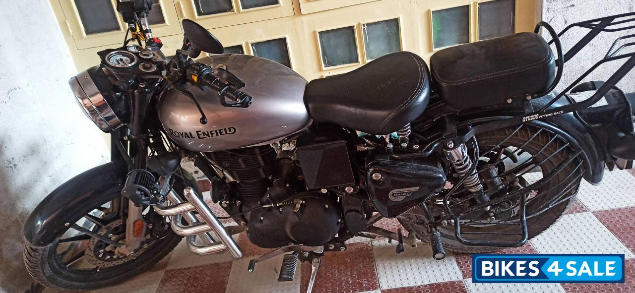 Royal Enfield Classic 350 Dual Channel BS6