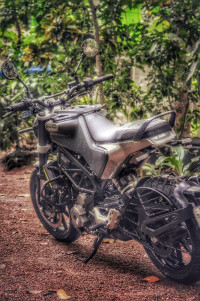 Dark Galvano Matt Husqvarna Svartpilen 250 2020