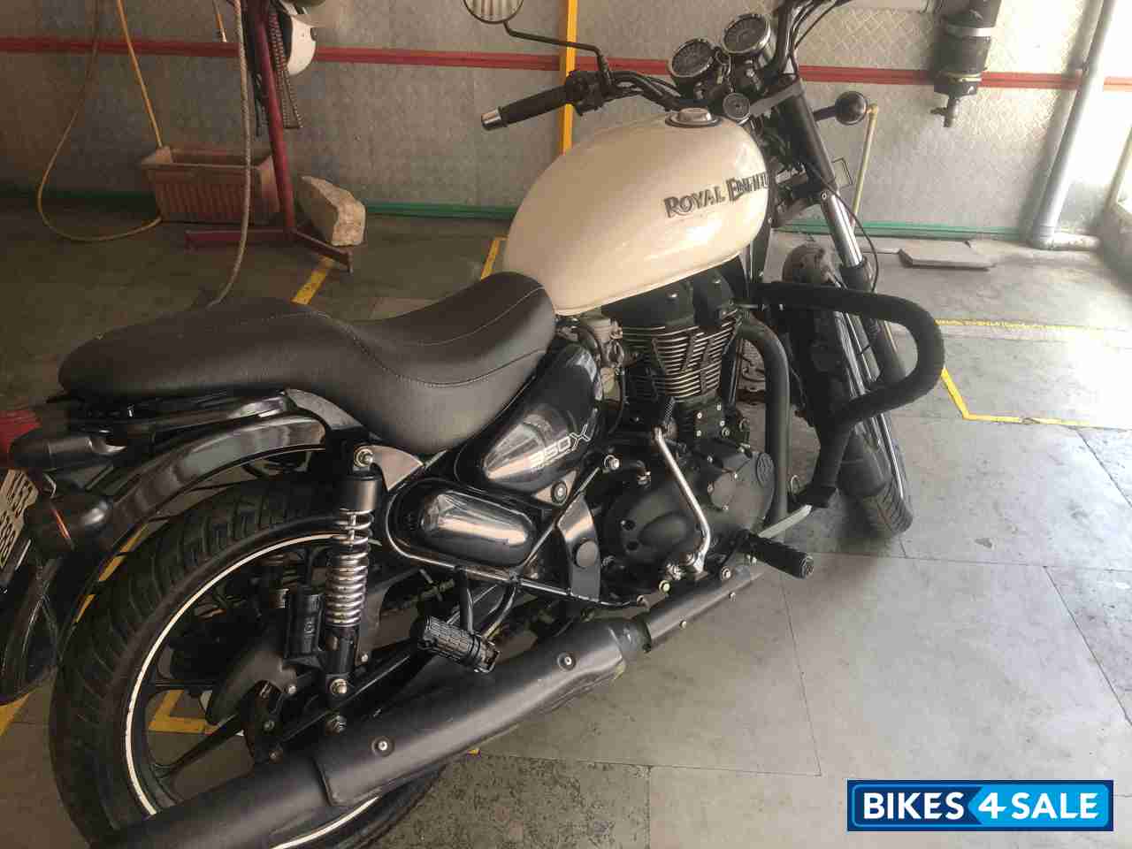 Royal Enfield Thunderbird X 350