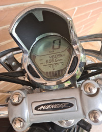 Bajaj Avenger Cruise 220