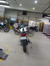 White Royal Enfield Continental GT 535