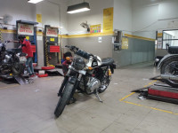 White Royal Enfield Continental GT 535