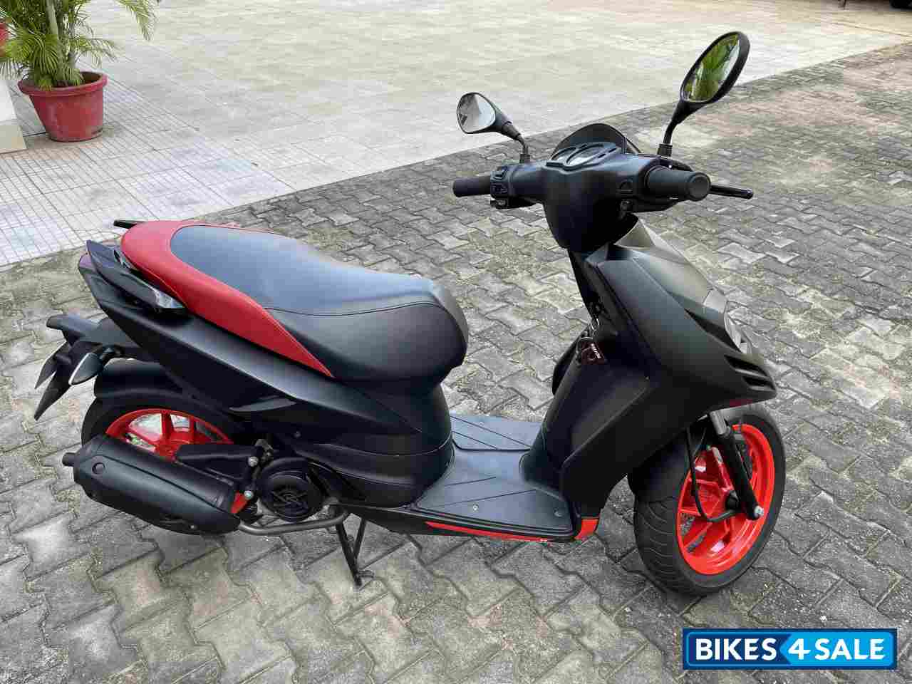 Aprilia SR 150 Race Aprilia SR 150 Race