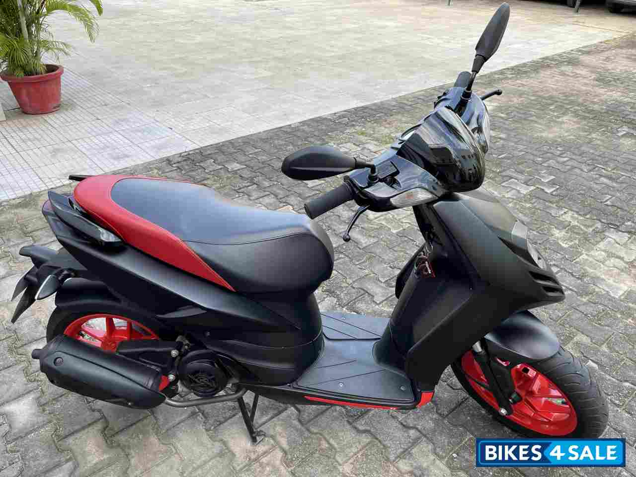 Aprilia SR 150 Race Aprilia SR 150 Race