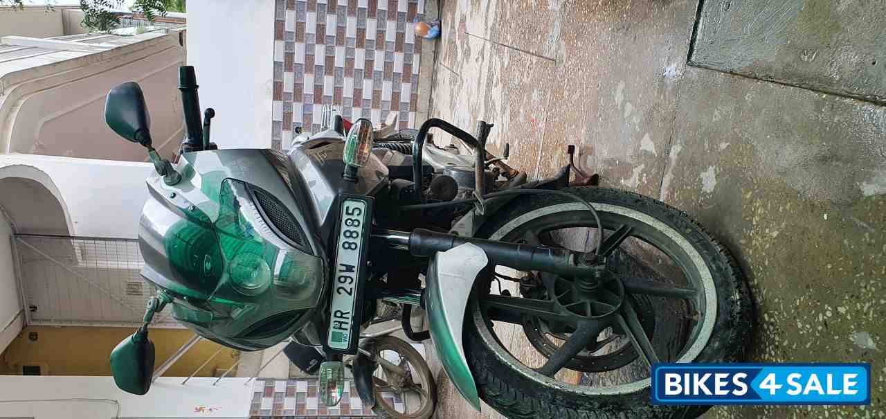 Grey Bajaj Pulsar 220 DTSi