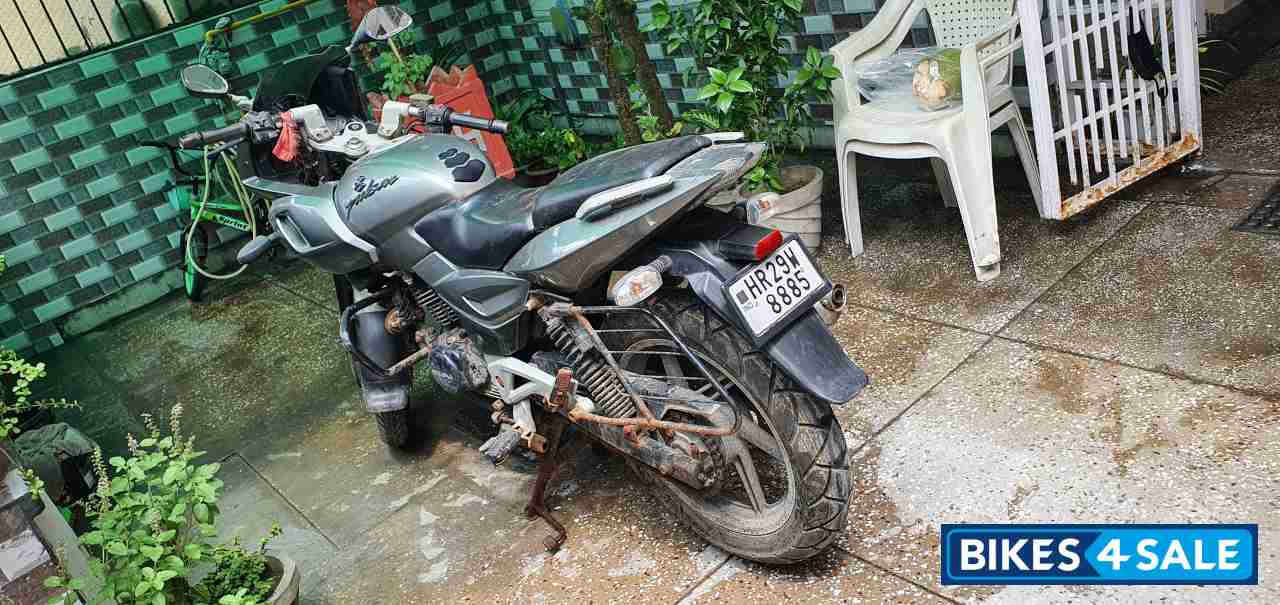 Grey Bajaj Pulsar 220 DTSi