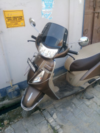 Beaver Brown TVS Jupiter Classic