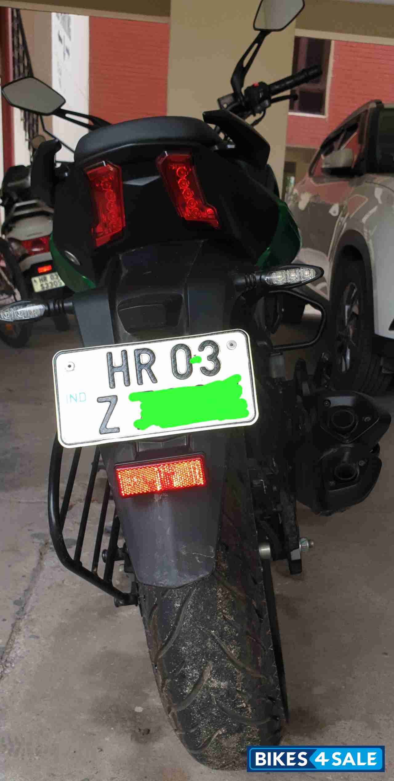Green Bajaj Dominar 400 ABS BS6