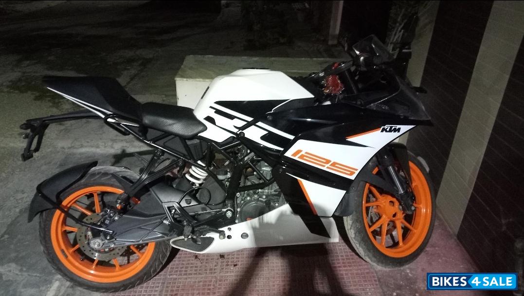 Orange, White,black KTM RC 125