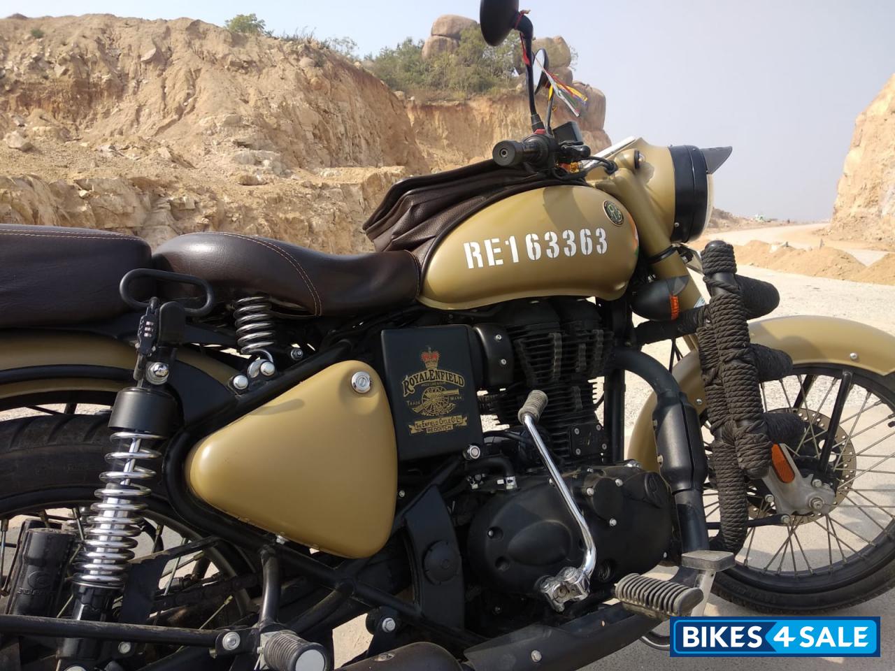 Desert Storm Royal Enfield Classic Signals Stormrider Sand