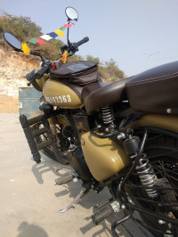 Desert Storm Royal Enfield Classic Signals Stormrider Sand