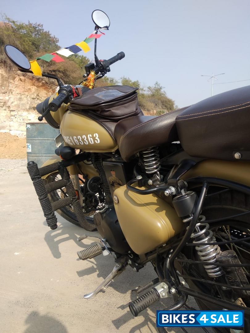 Desert Storm Royal Enfield Classic Signals Stormrider Sand Desert Storm Royal Enfield Classic Signals Stormrider Sand