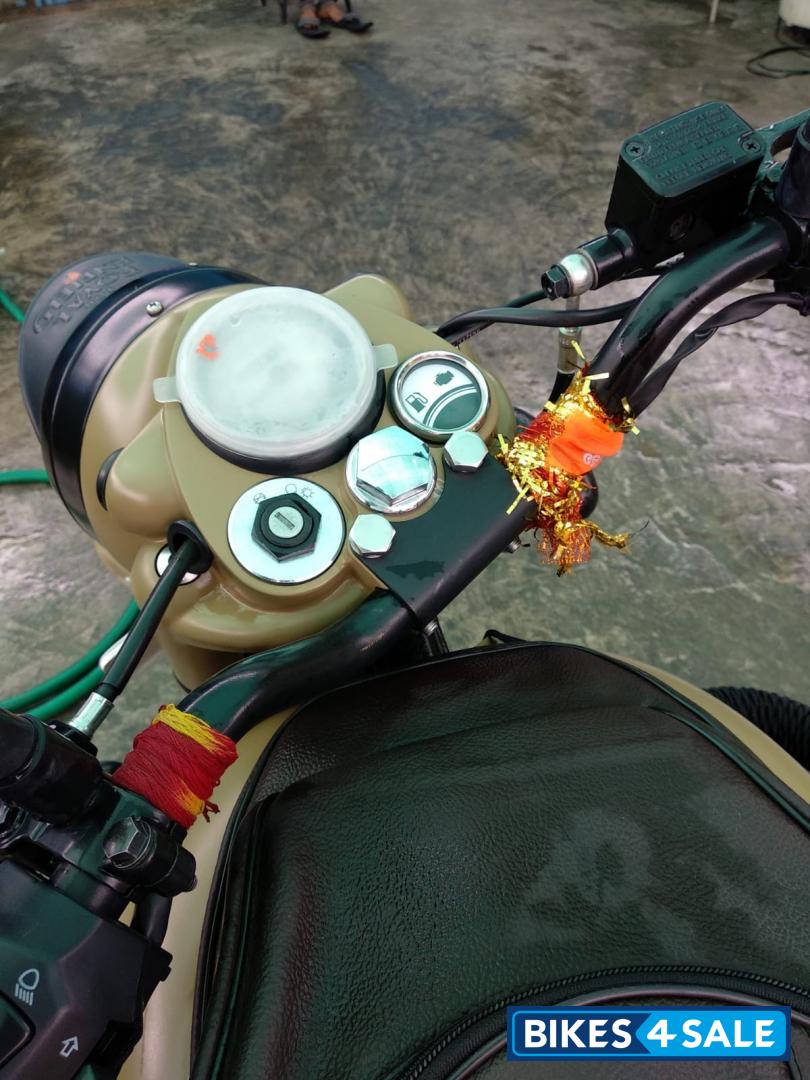 Desert Storm Royal Enfield Classic Signals Stormrider Sand Desert Storm Royal Enfield Classic Signals Stormrider Sand