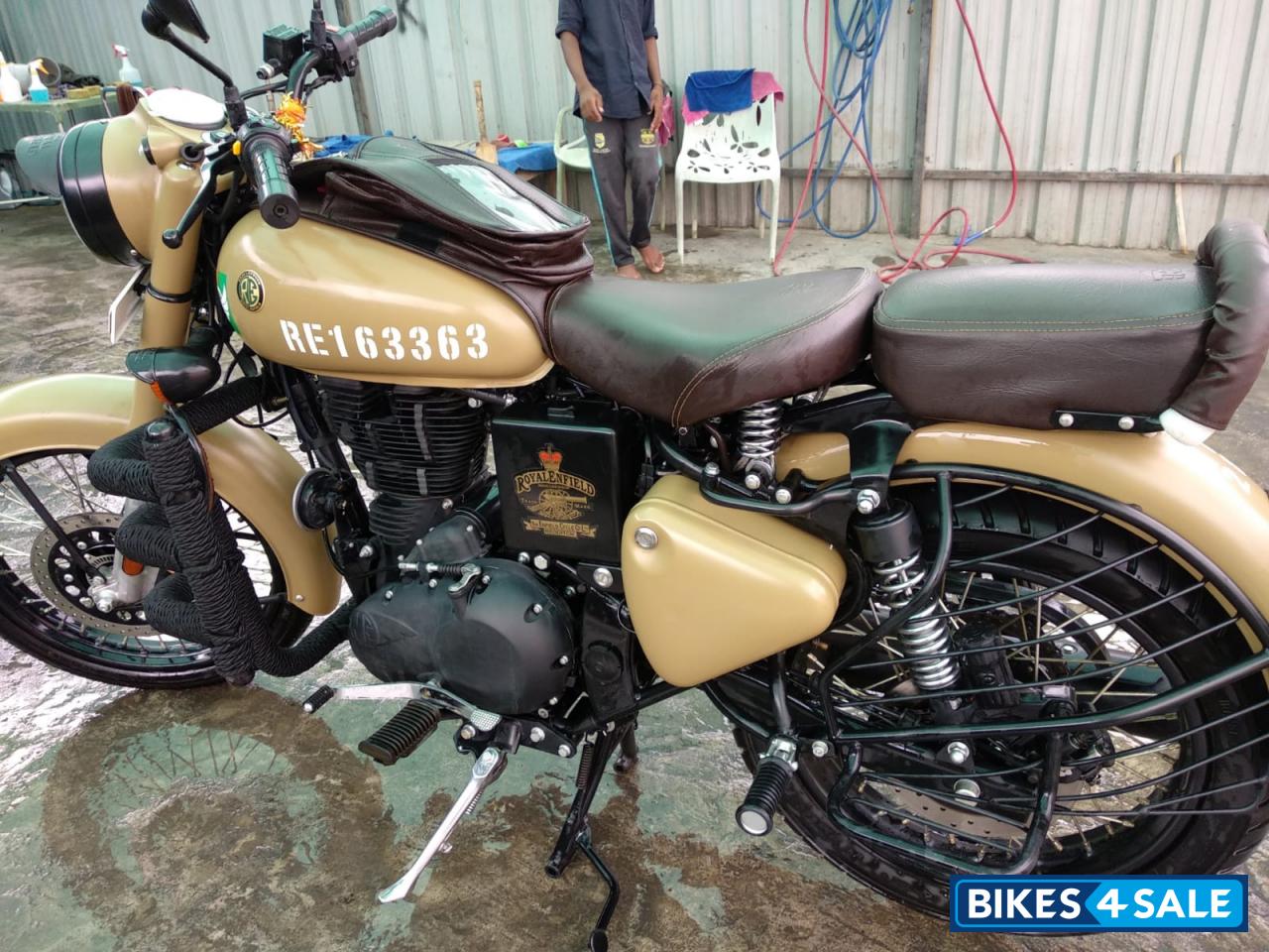 Desert Storm Royal Enfield Classic Signals Stormrider Sand Desert Storm Royal Enfield Classic Signals Stormrider Sand