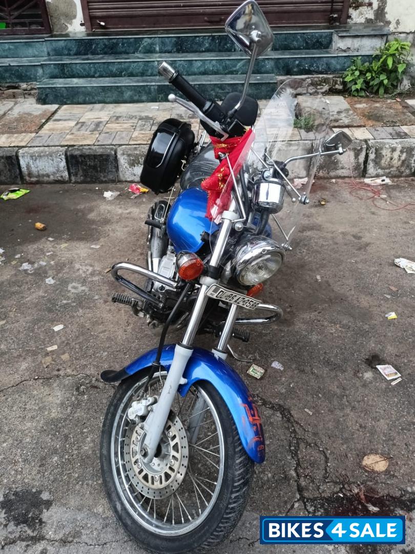 Blue Bajaj Avenger Street 220