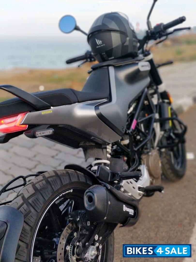 Husqvarna Svartpilen 250 2020