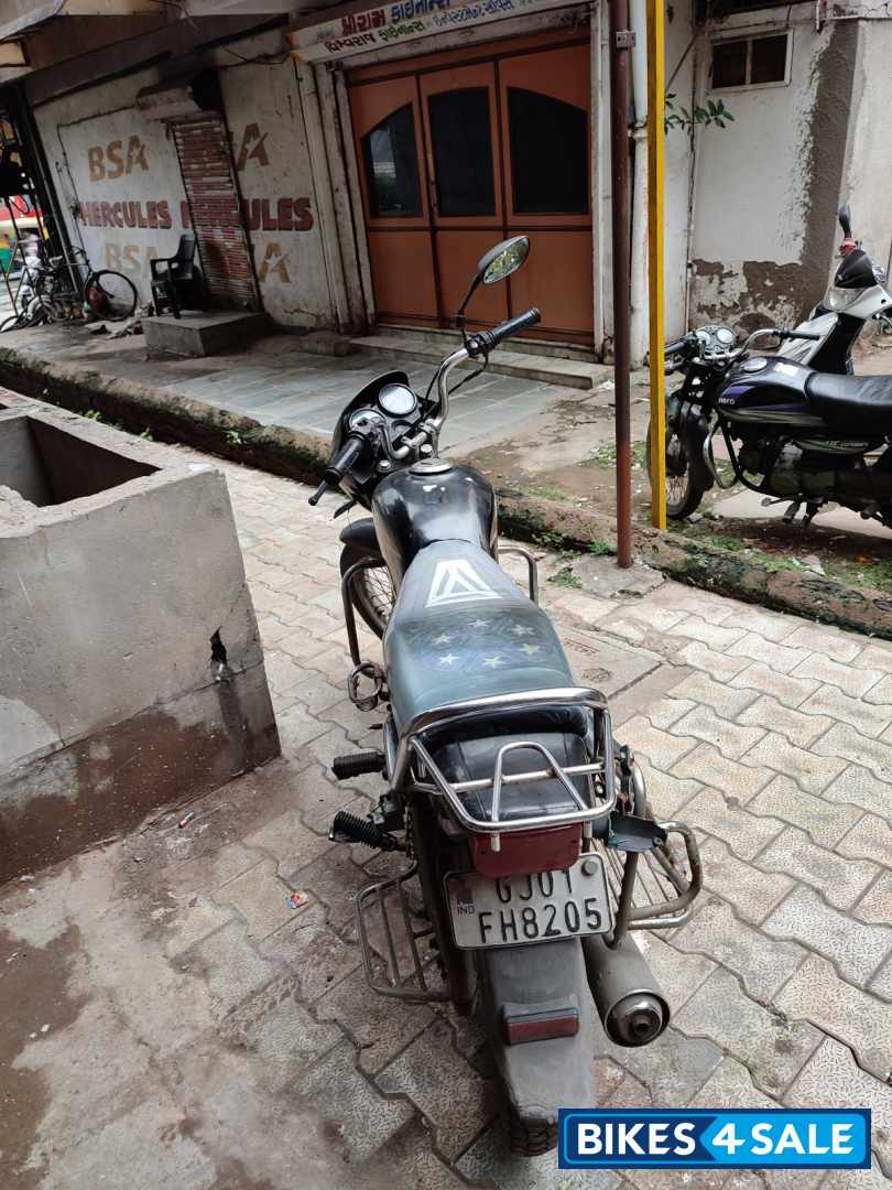 Black Hero CD Deluxe Black Hero CD Deluxe