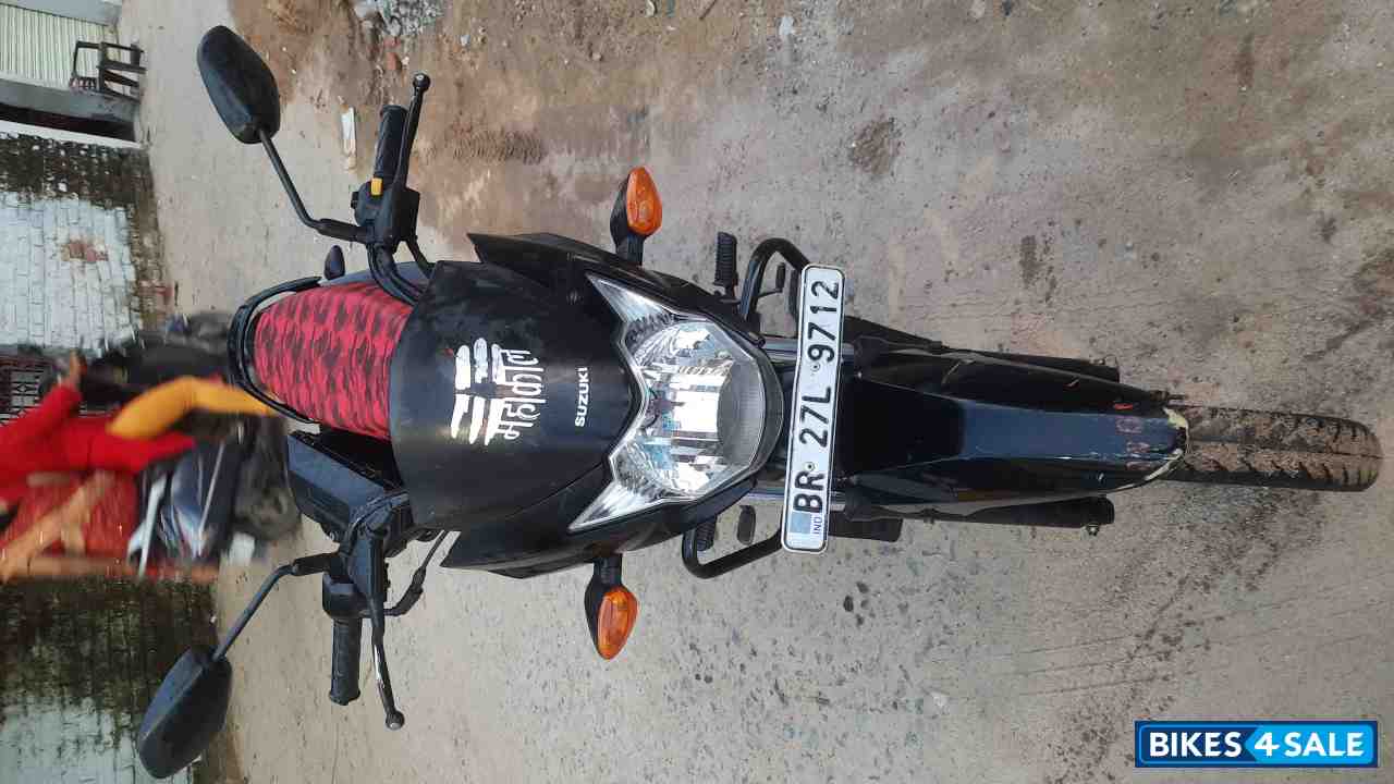 Blackish Red Suzuki Hayate EP