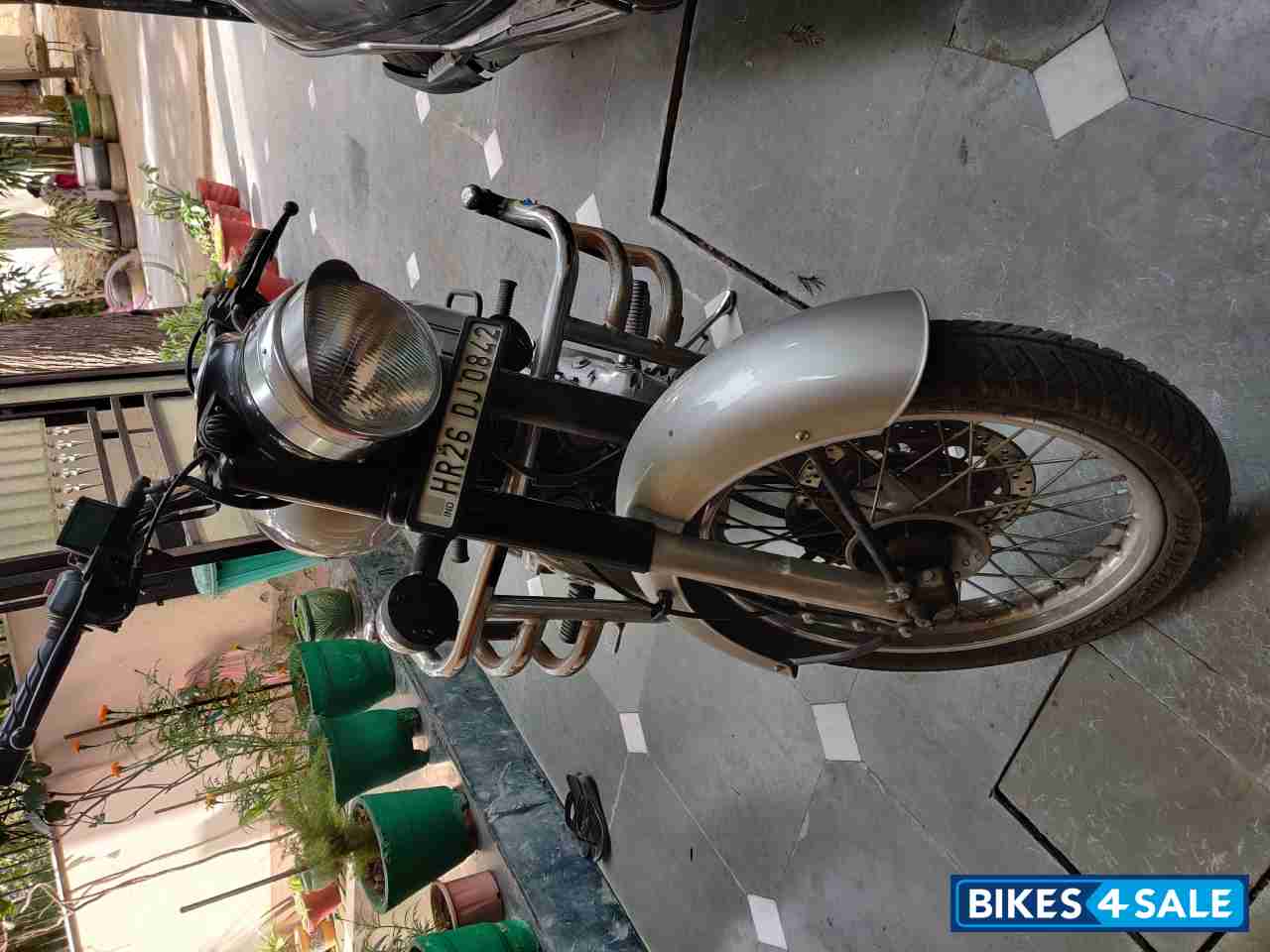 Silver Royal Enfield Classic 350