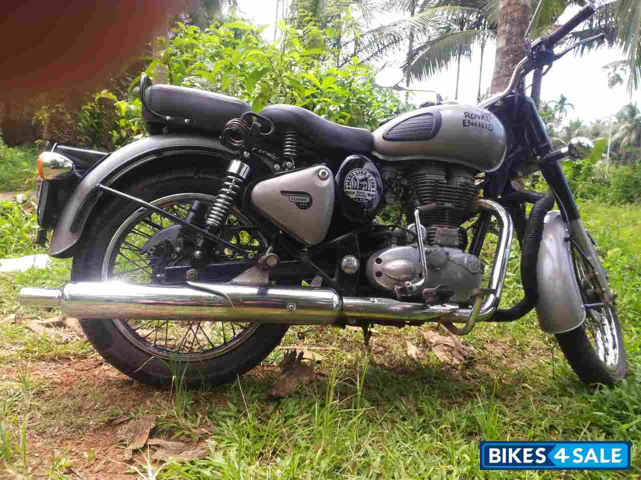 Royal Enfield Classic 350