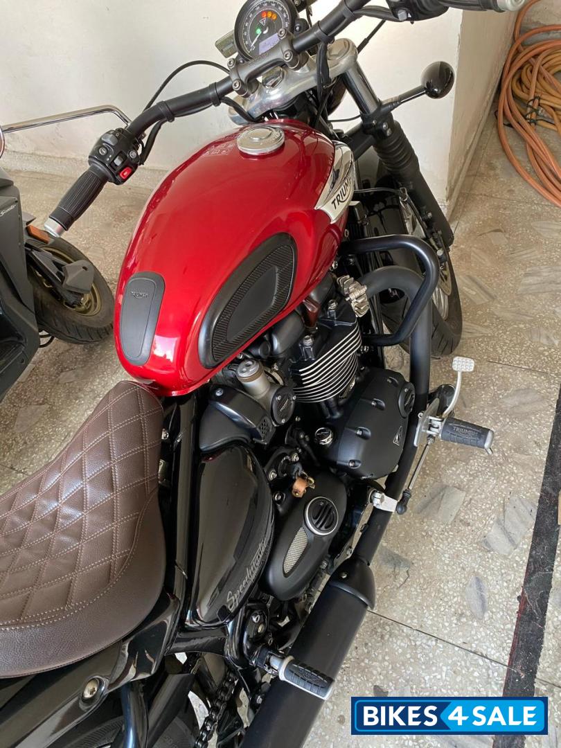 Red/ Black Triumph Speedmaster