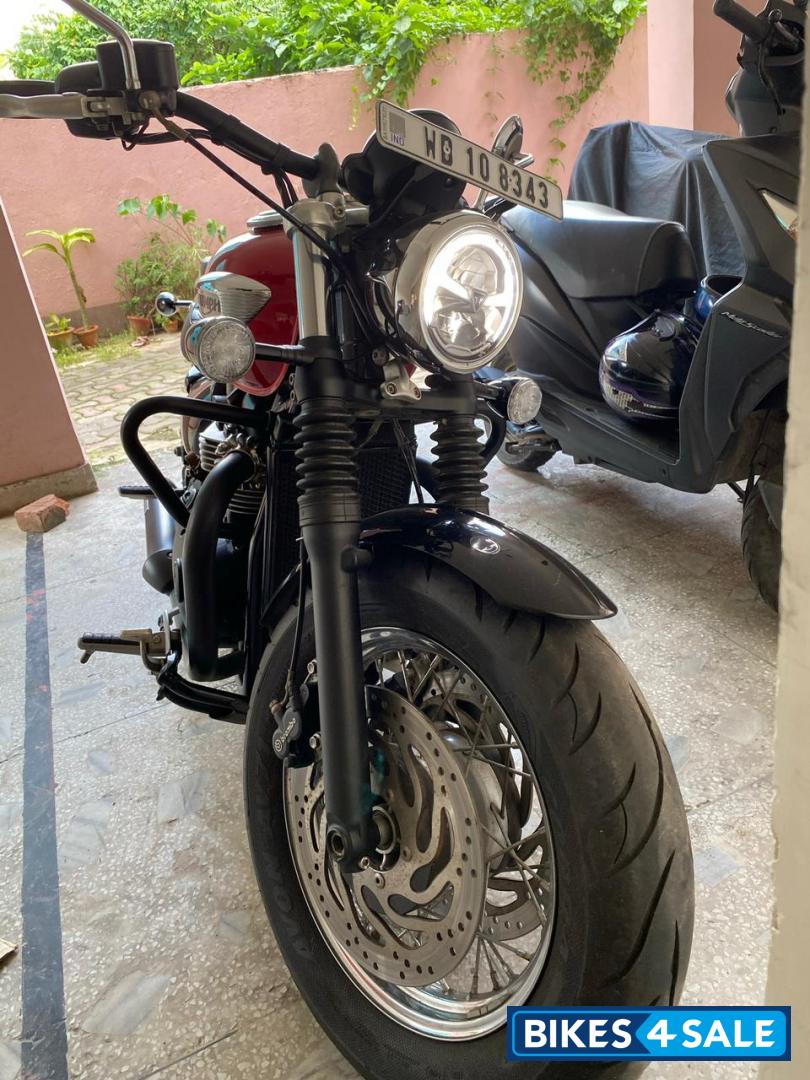 Red/ Black Triumph Speedmaster