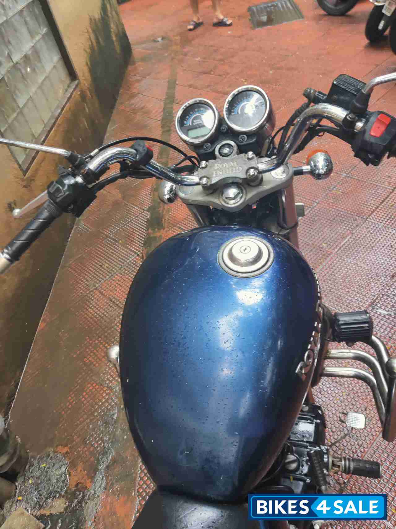 Blue Royal Enfield Thunderbird 500
