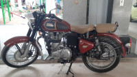 Chestnut Royal Enfield Classic 350