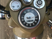 Yellow Royal Enfield Classic 500