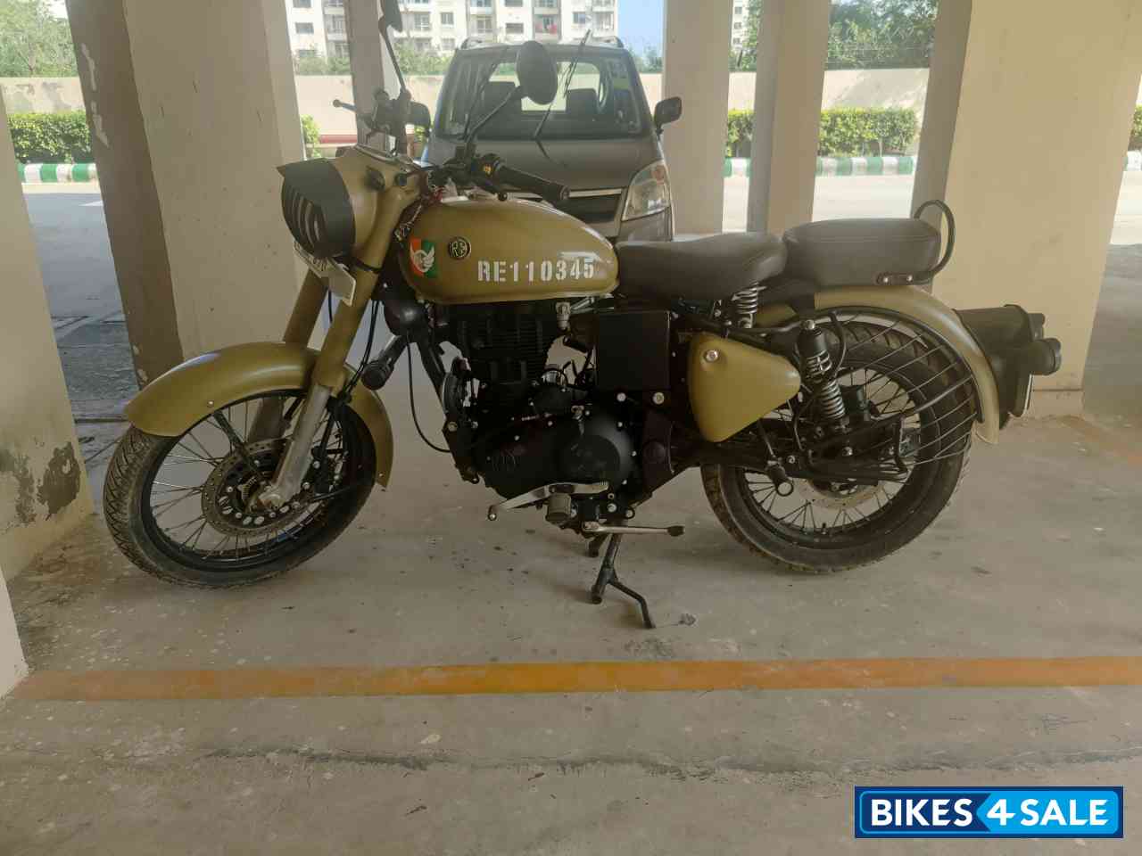 Army Colour Royal Enfield Classic Signals Stormrider Sand