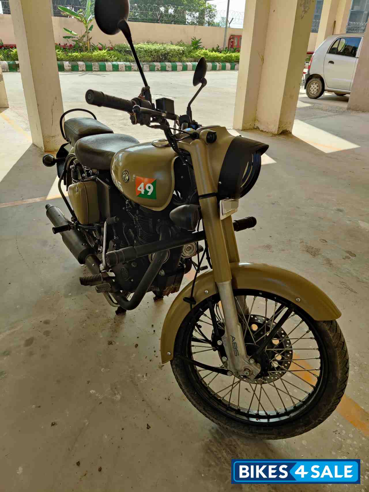 Army Colour Royal Enfield Classic Signals Stormrider Sand