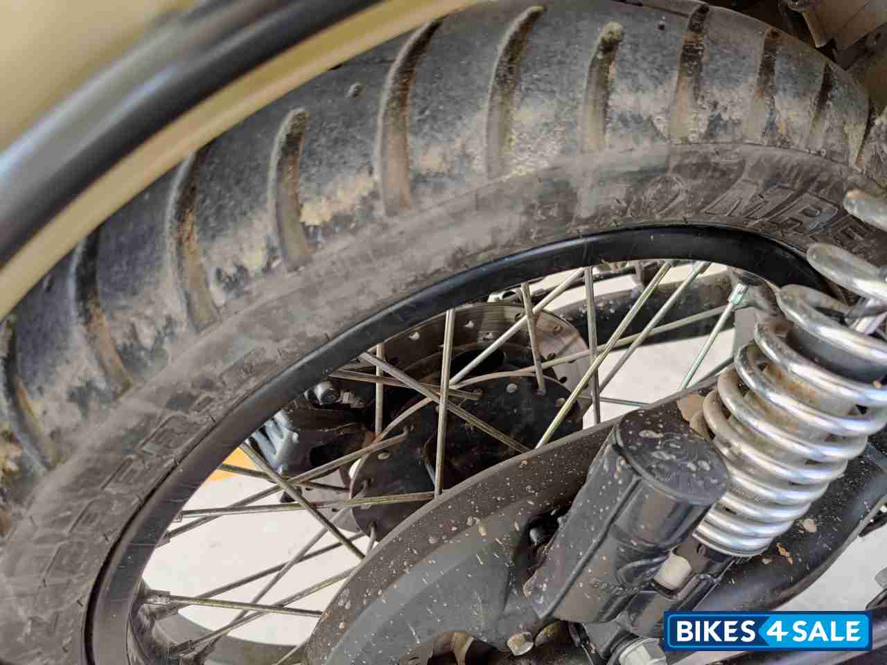 Army Colour Royal Enfield Classic Signals Stormrider Sand