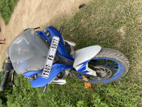 Bajaj Pulsar RS 200 ABS