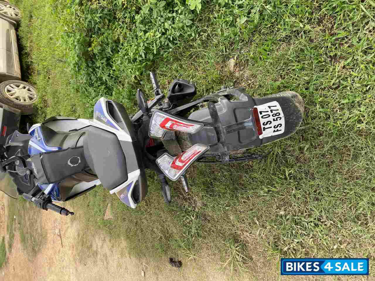 Bajaj Pulsar RS 200 ABS Bajaj Pulsar RS 200 ABS