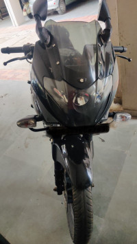 Bajaj Pulsar 220F