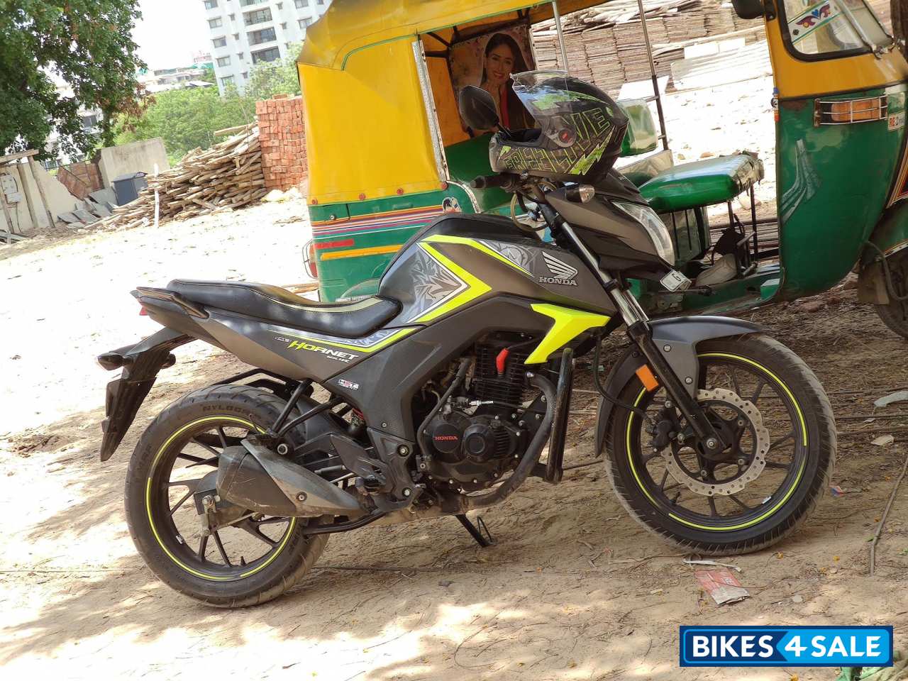 Honda CB Hornet 160R