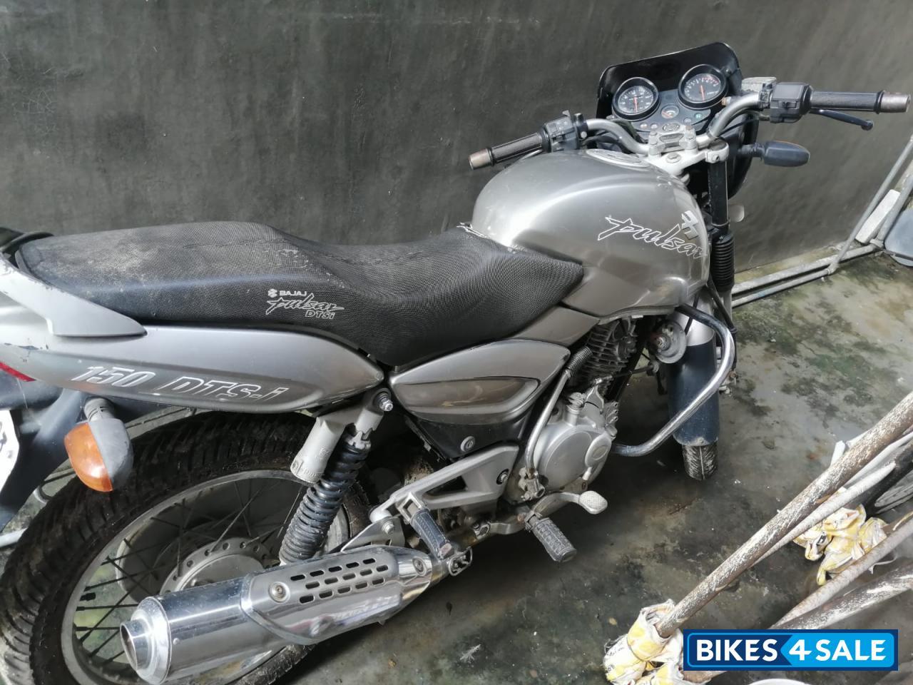 Bajaj Pulsar 150 DTSi