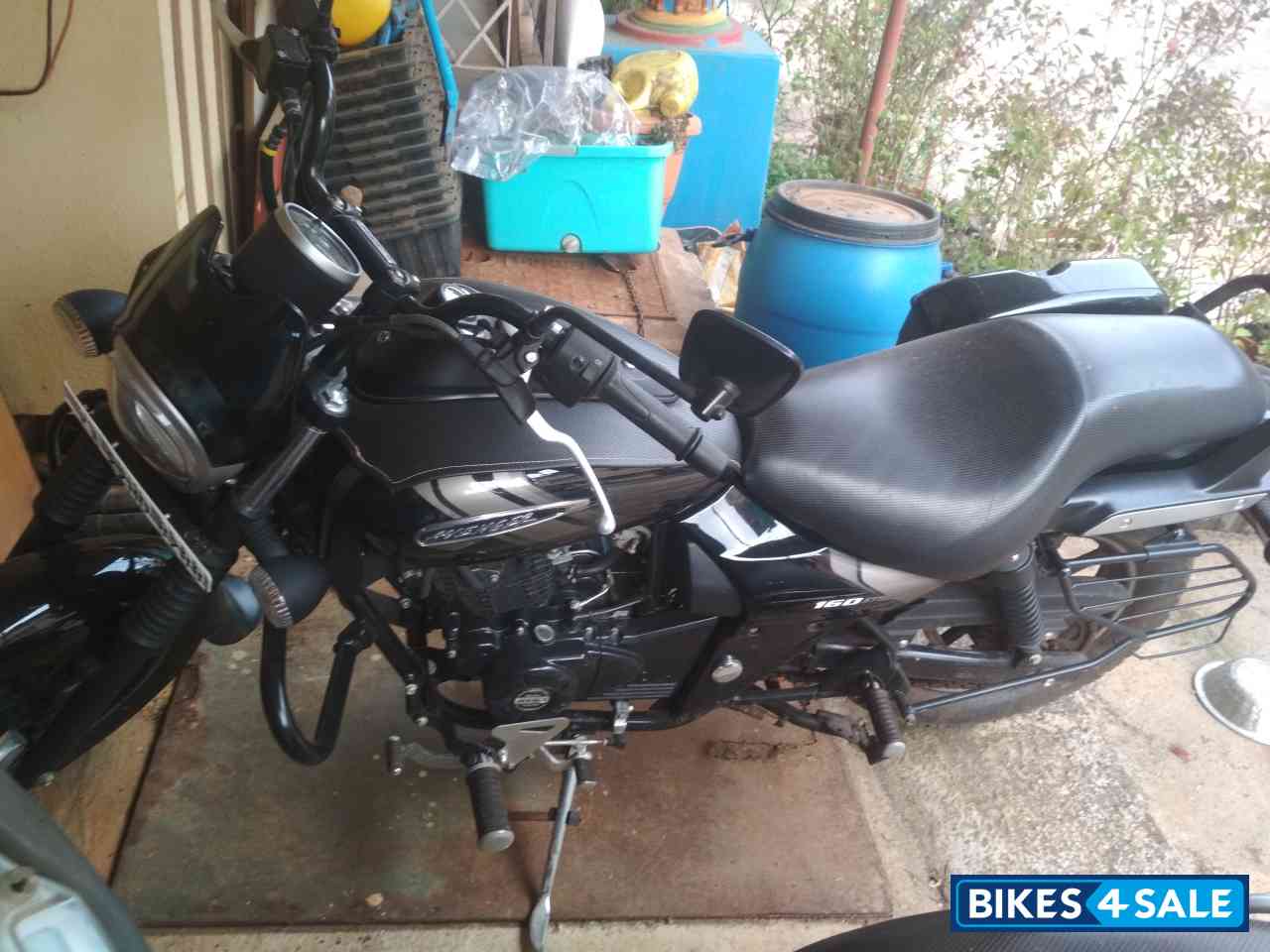 Bajaj Avenger Street 160