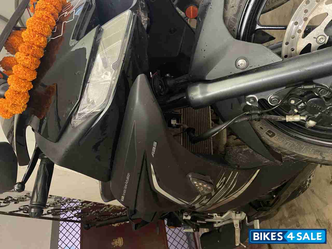 Black Yamaha YZF R15 V3 BS6