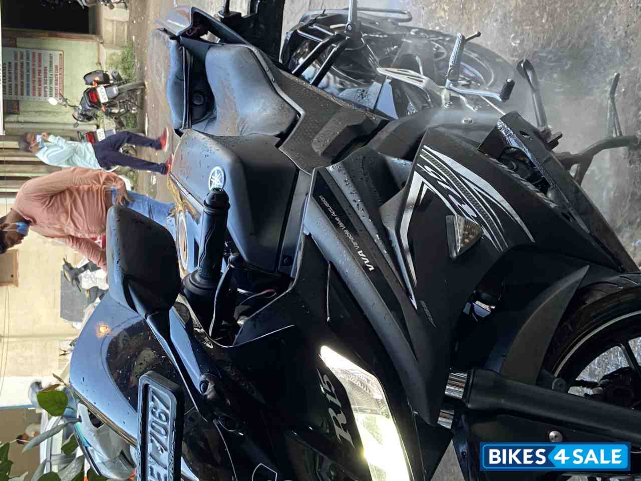 Black Yamaha YZF R15 V3 BS6