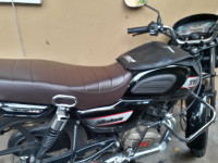 Black TVS Radeon BS6