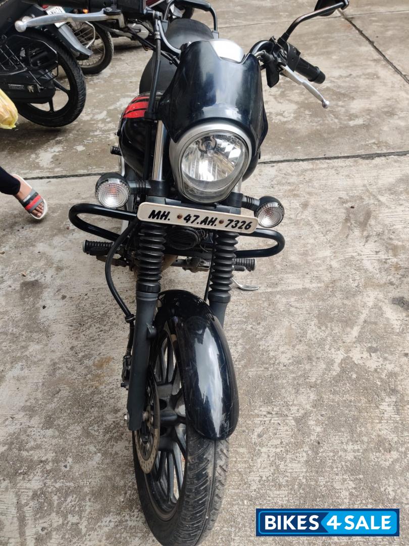 Bajaj Avenger Street 220
