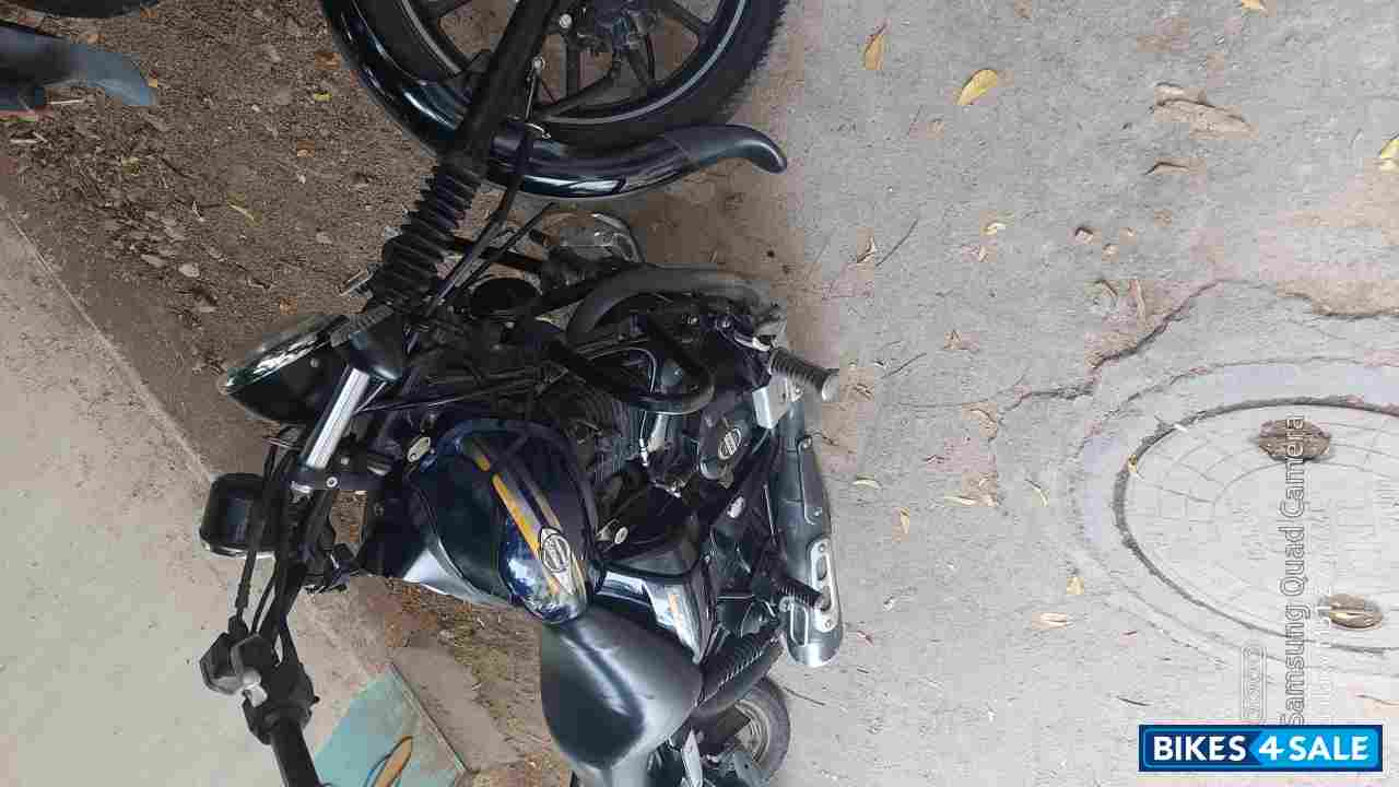 Bajaj Avenger Street 150