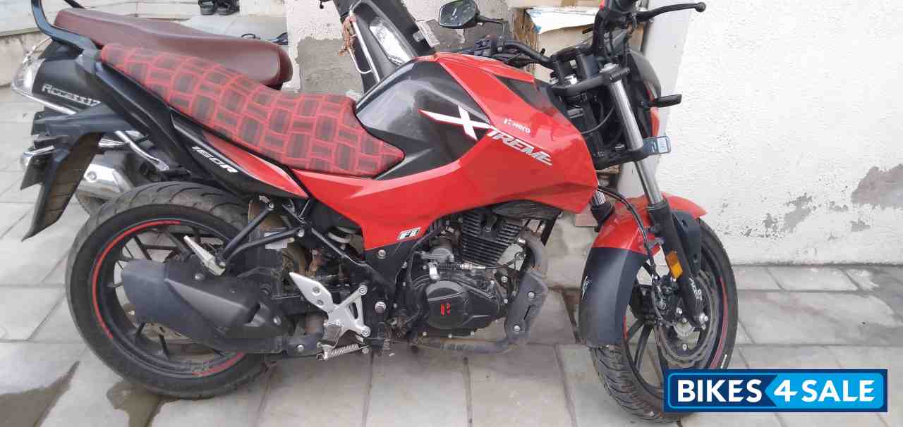Red Hero Xtreme 160R