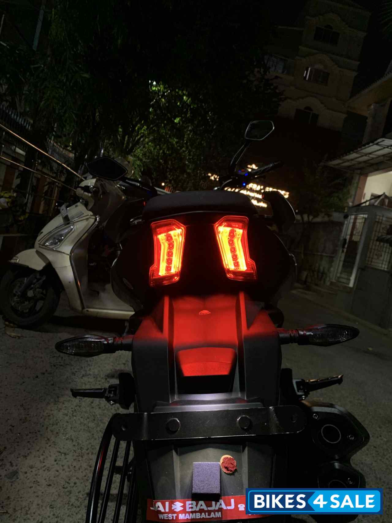 Bajaj Dominar 400 ABS BS6