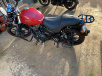 Red Royal Enfield Thunderbird X 350