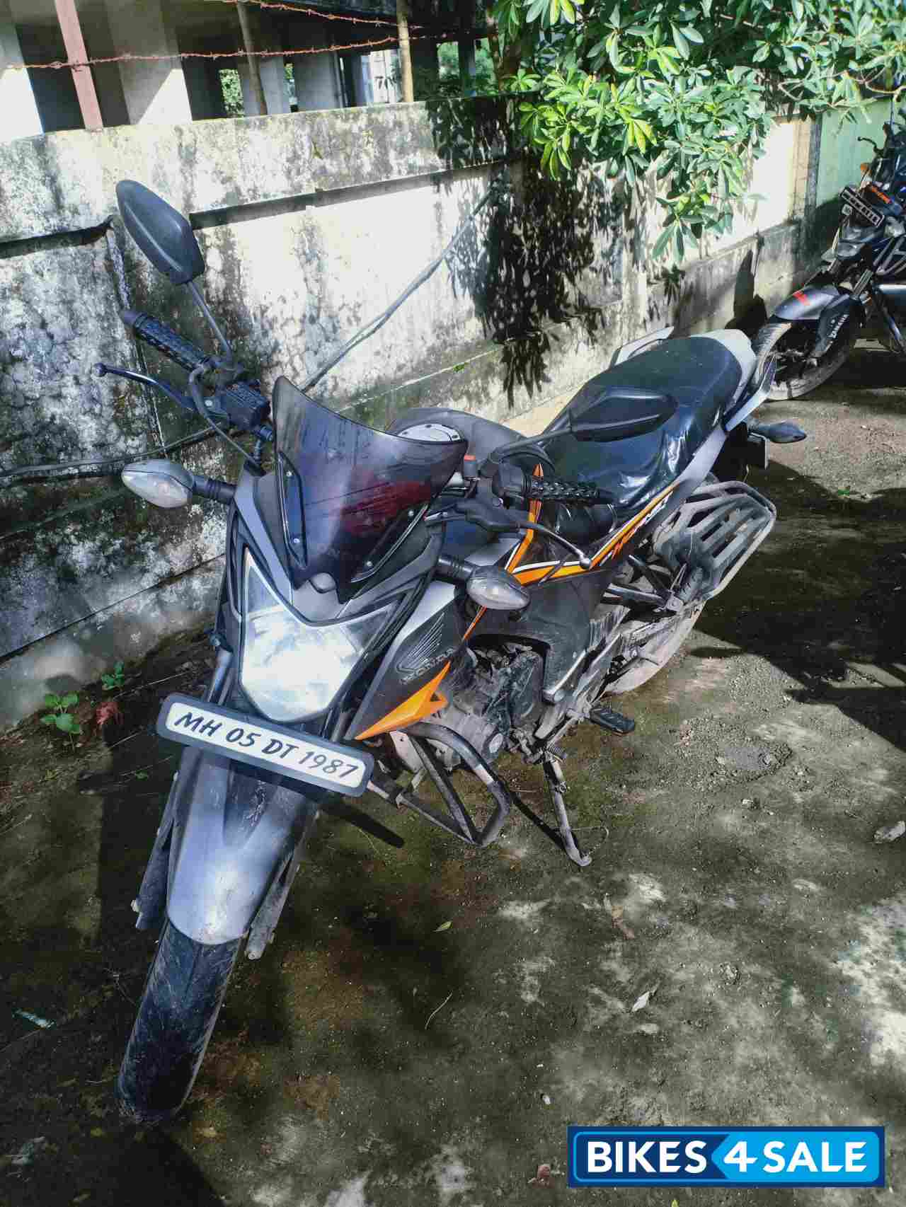 Honda CB Hornet 160R
