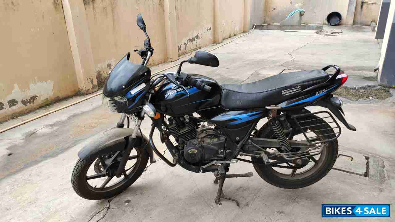 Bajaj Discover DTSi 135