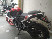 Bajaj Pulsar RS 200 ABS